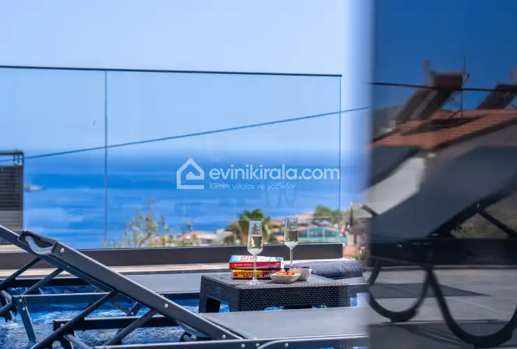 evini-kirala-villa-cihan-kalkan-38_878.jpg