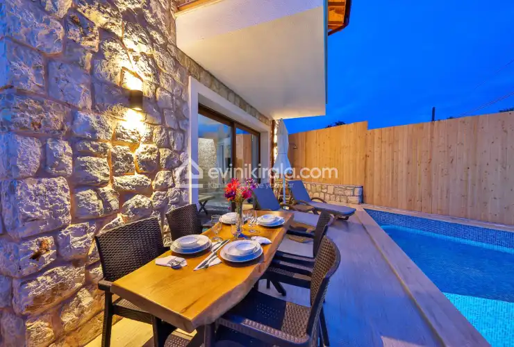 evini-kirala-villa-cinar-agullu-55_771.jpg