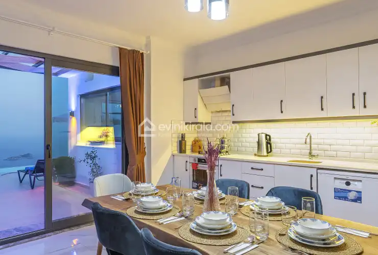 evini-kirala-villa-cordelia-kalkan-13_513.jpg