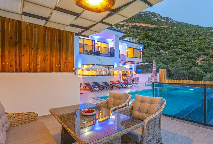 evini-kirala-villa-cordelia-kalkan-1_224.jpg