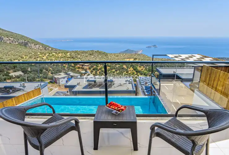 evini-kirala-villa-cordelia-kalkan-65_837.jpg