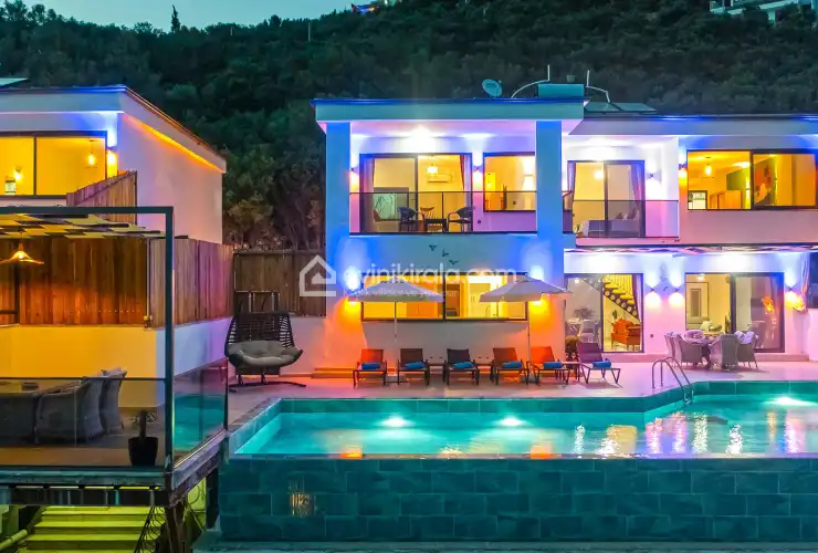 evini-kirala-villa-cordelia-kalkan-78_712.jpg
