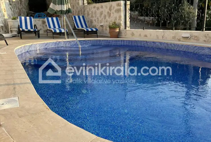 evini-kirala-villa-dogan-kisla-4_794.JPG