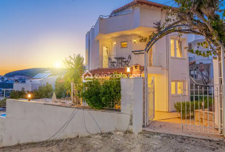 evini-kirala-villa-dolce-kalkan-7_568.jpg