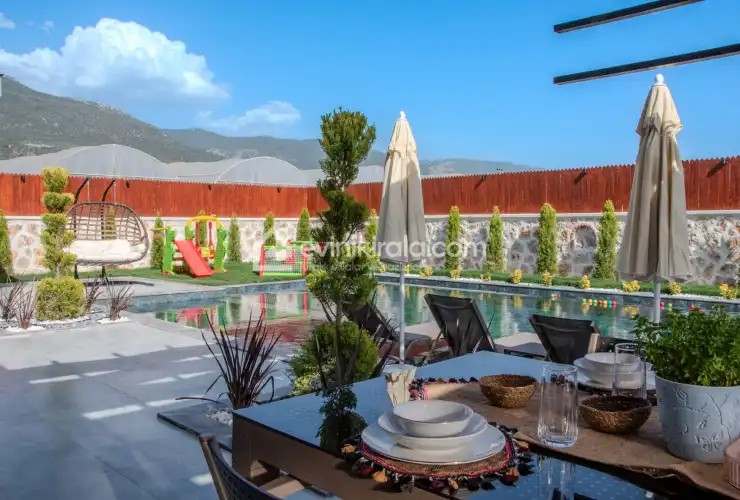 evini-kirala-villa-ekin-deluxe-cavdir--68_884.jpg