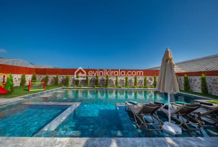 evini-kirala-villa-ekin-deluxe-cavdir--88_496.jpg