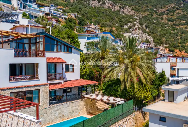 evini-kirala-villa-elfuze-akbel-11_905.jpg