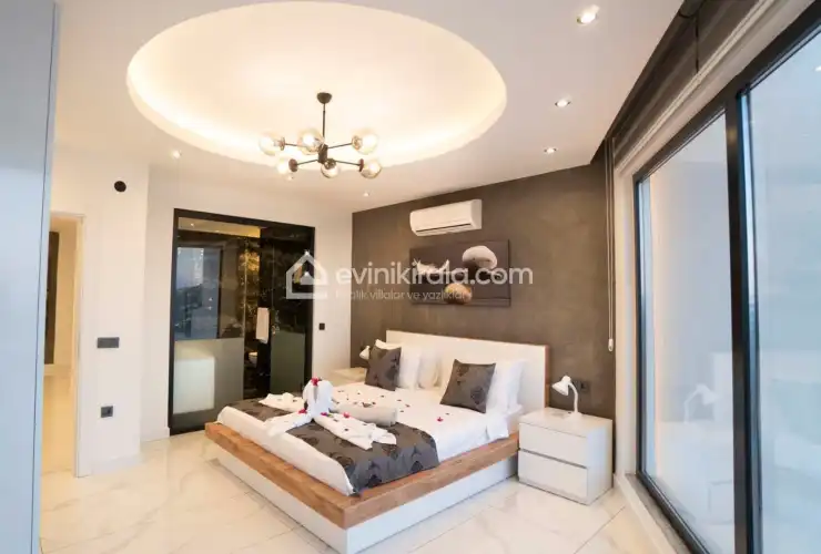 evini-kirala-villa-elif-akbel-furkan-badir-37_1920x1218_184.jpg