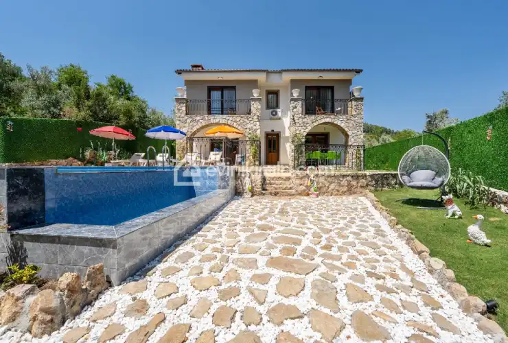evini-kirala-villa-erhan-kizilbel-1_504.jpg