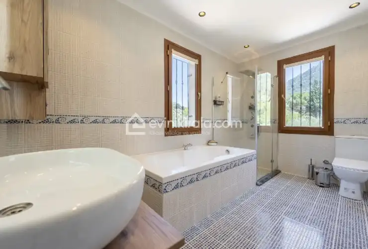 evini-kirala-villa-erhan-kizilbel-26_625.jpg