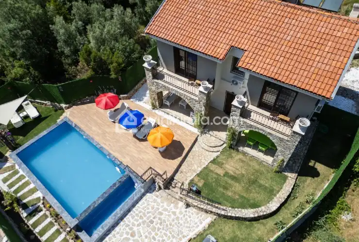 evini-kirala-villa-erhan-kizilbel-46_589.jpg