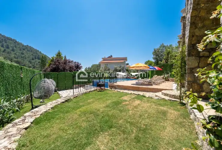 evini-kirala-villa-erhan-kizilbel-51_689.jpg
