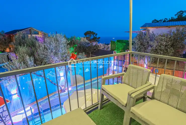 evini-kirala-villa-esila-gerenlik-33_826.jpg