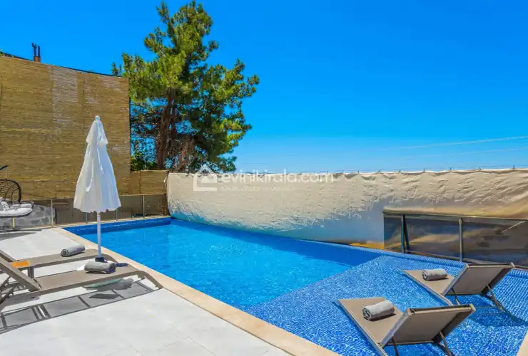evini-kirala-villa-fiona-uzumlu-36_780.jpeg