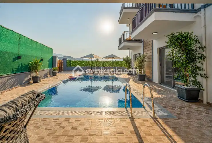 evini-kirala-villa-gorgec-seydikemer-5_158.jpg