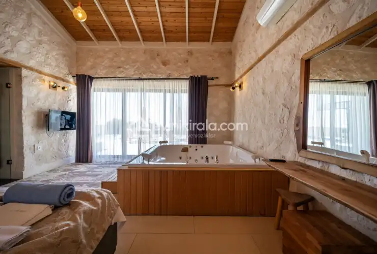 evini-kirala-villa-hava-kalkansuites-22_1919x1280_897.jpg
