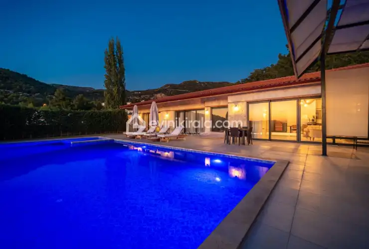 evini-kirala-villa-hava-kalkansuites-65_1919x1280_976.jpg