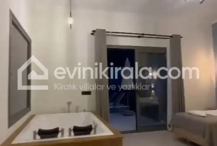 evini-kirala-villa-hircin-1-fethiye-12_724x1280_542.jpg