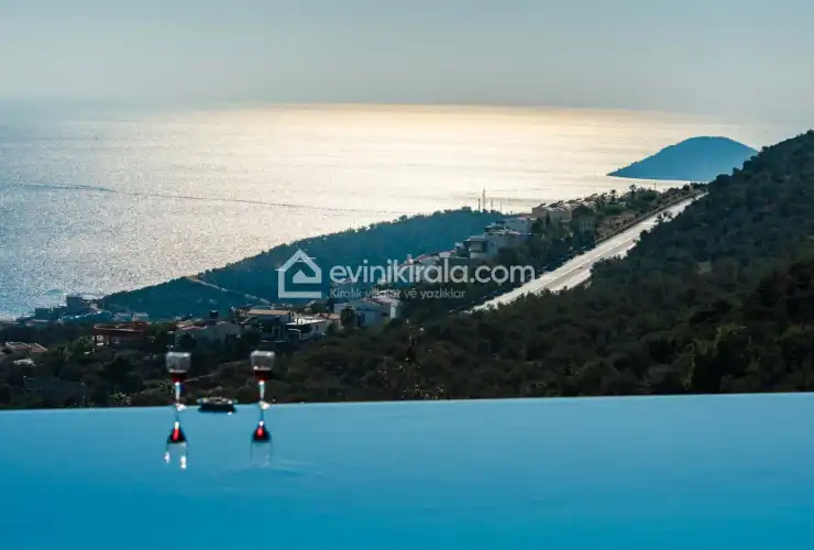 evini-kirala-villa-in-the-sky-kalkan-66_1919x1280_928.jpg