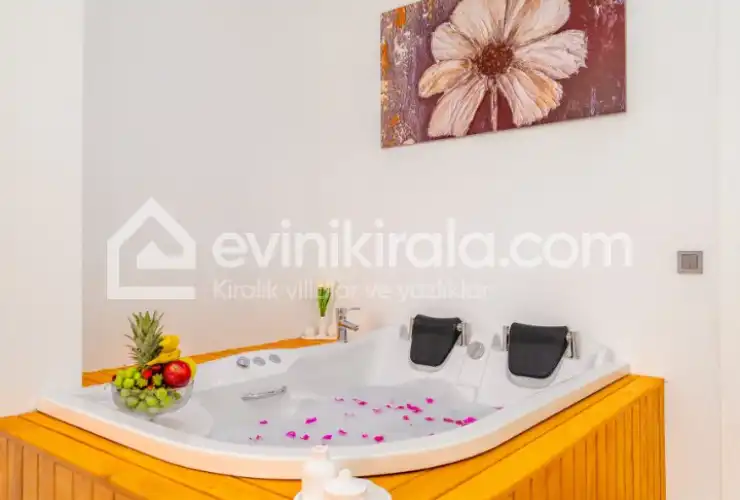 evini-kirala-villa-jasmin-2-39_854x1280_463.jpg