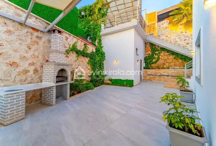evini-kirala-villa-july-fayat-yilmaz-2025-12_835.jpg