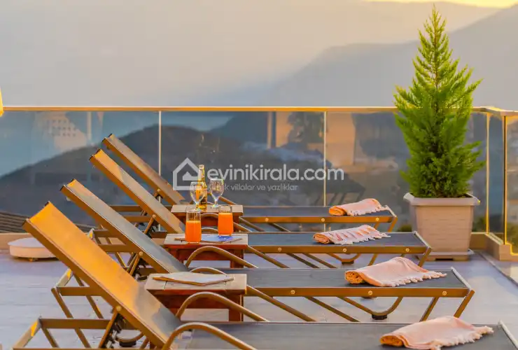 evini-kirala-villa-july-fayat-yilmaz-2025-40_537.jpg