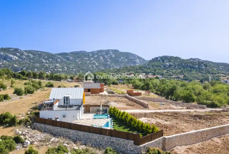 evini-kirala-villa-karaca-saribelen-38_1920x1080_678.jpg