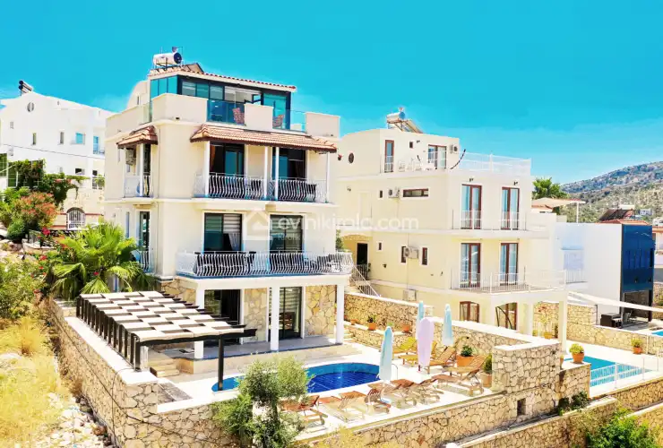 evini-kirala-villa-leo-kalkan-11_643.jpg