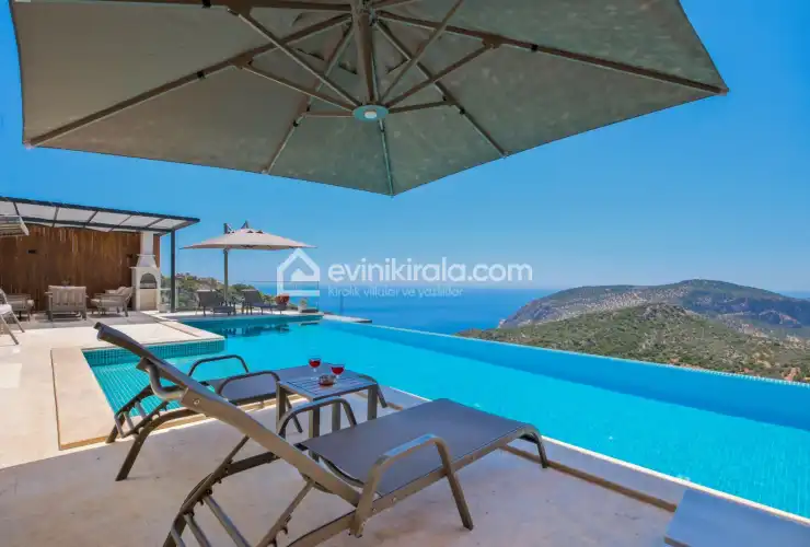 evini-kirala-villa-max-panora-2-39_399.JPG