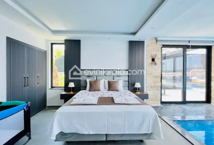evini-kirala-villa-medellin-5_1707x1280_92.jpg