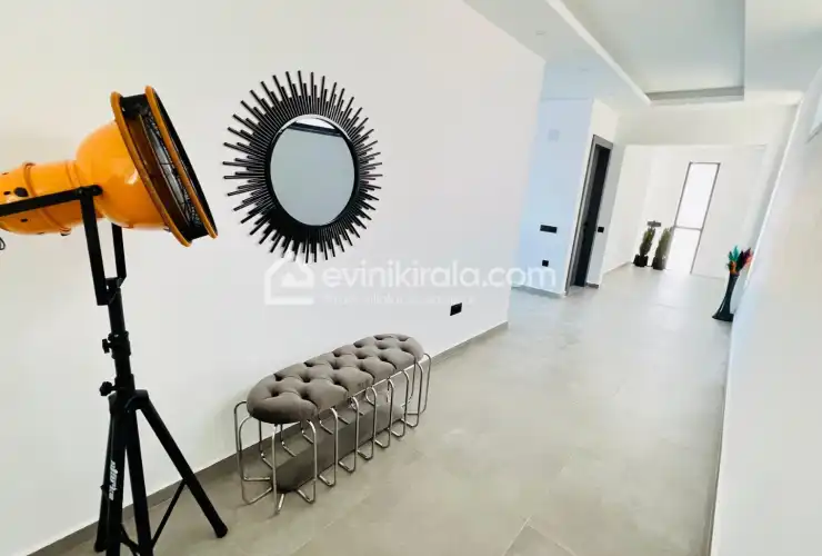 evini-kirala-villa-medellin-6_1707x1280_529.jpg