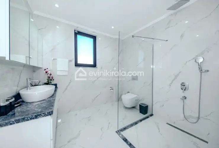 evini-kirala-villa-miu-kalkan-20_459.jpg