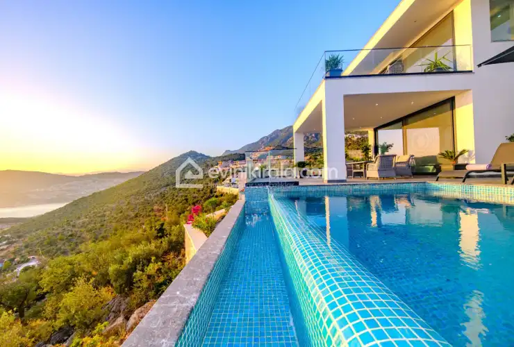 evini-kirala-villa-miu-kalkan-69_355.jpg