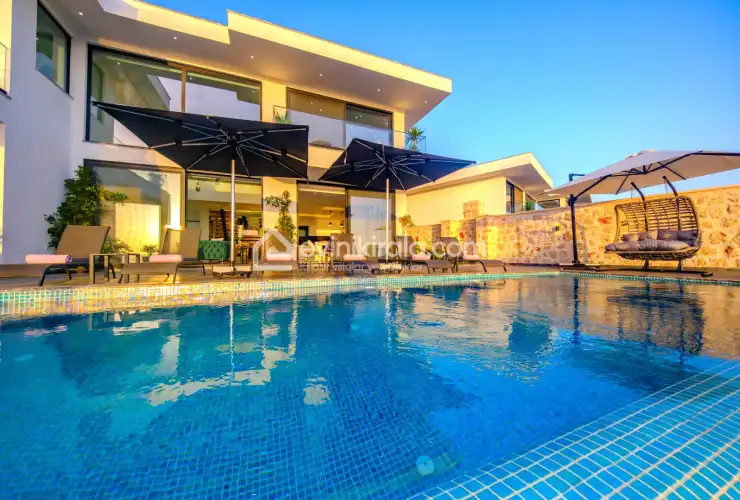 evini-kirala-villa-miu-kalkan-70_858.jpg