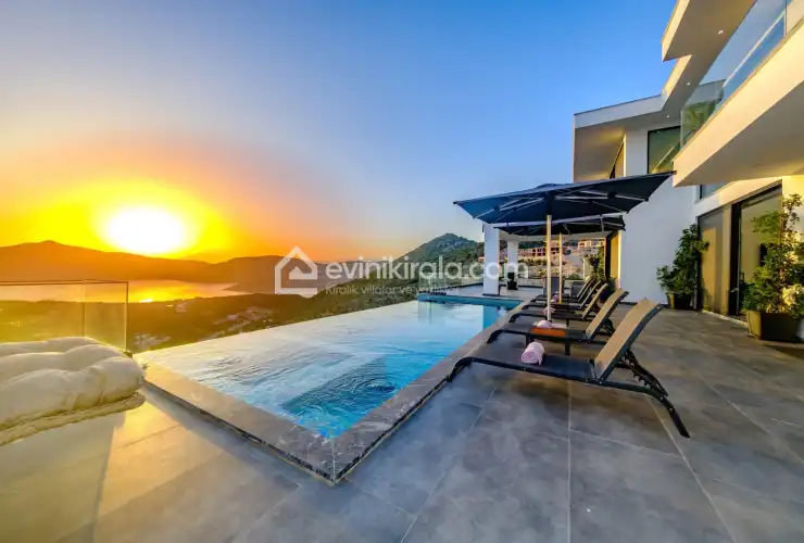 evini-kirala-villa-miu-kalkan-73_151.jpg