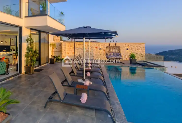 evini-kirala-villa-miu-kalkan-74_490.jpg