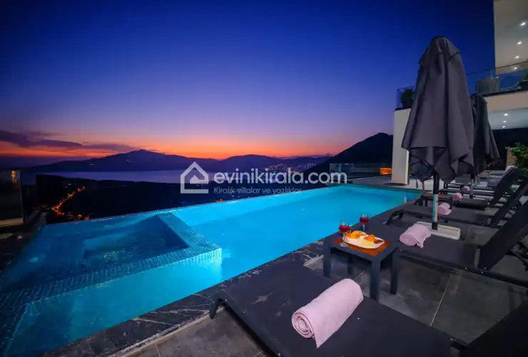 evini-kirala-villa-miu-kalkan-86_200.jpg
