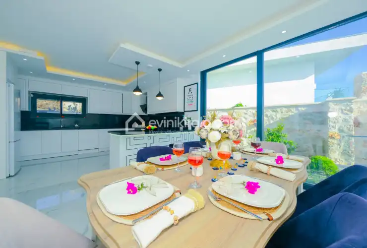 evini-kirala-villa-miu-kalkan-92_330.jpg