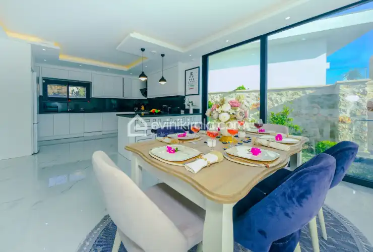 evini-kirala-villa-miu-kalkan-93_734.jpg