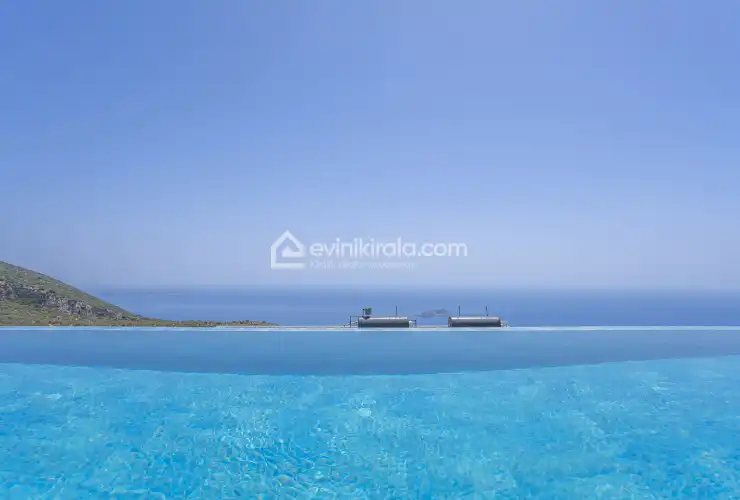 evini-kirala-villa-moana-kalkan-ordu-33_548.jpg