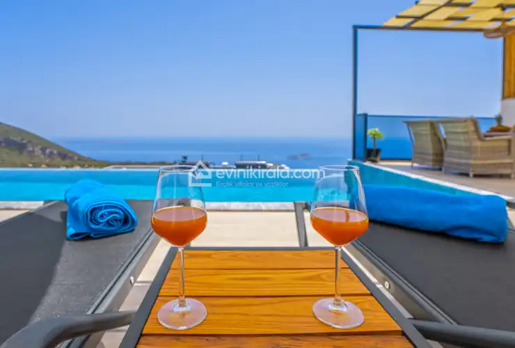 evini-kirala-villa-moana-kalkan-ordu-49_176.jpg