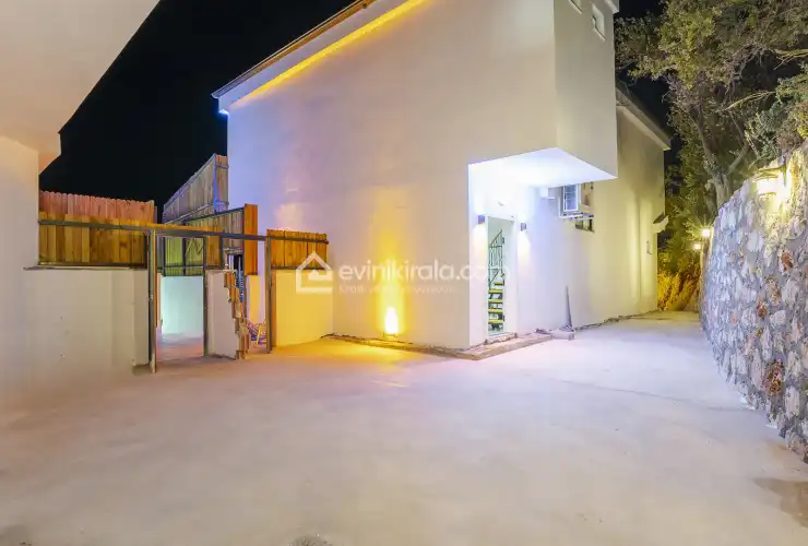 evini-kirala-villa-moana-kalkan-ordu-82_22.jpg