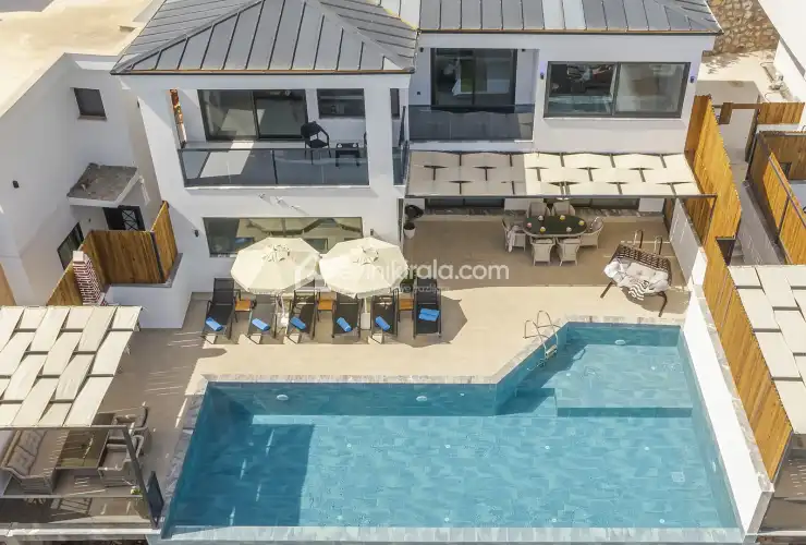 evini-kirala-villa-moana-kalkan-ordu-84_285.jpg