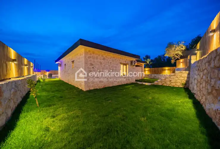 evini-kirala-villa-natilius-yesilkoy-12_557.jpg