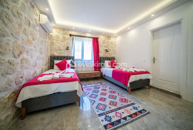 evini-kirala-villa-natilius-yesilkoy-50_646.jpg
