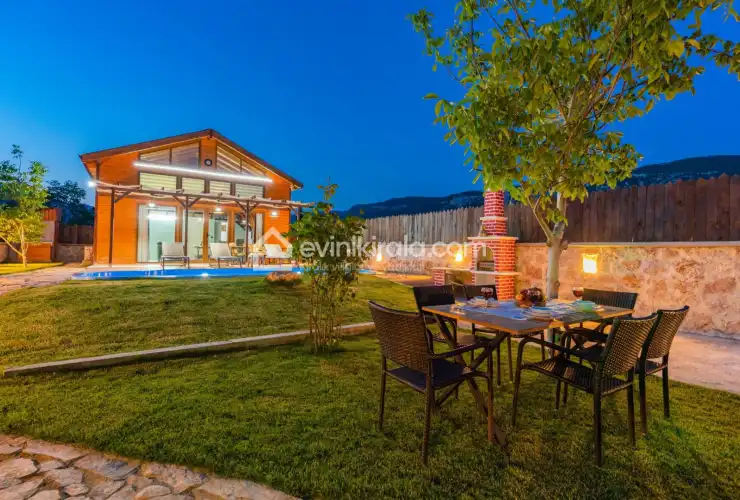 evini-kirala-villa-nazoglu-bezirgan-17_1919x1280_858.jpg