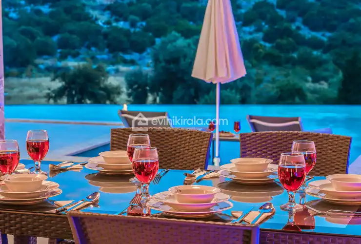 evini-kirala-villa-nehir-kordere--5_182.jpg
