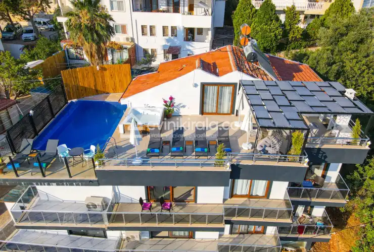 evini-kirala-villa-nuri-kalkan-34_1707x1280_77.jpg