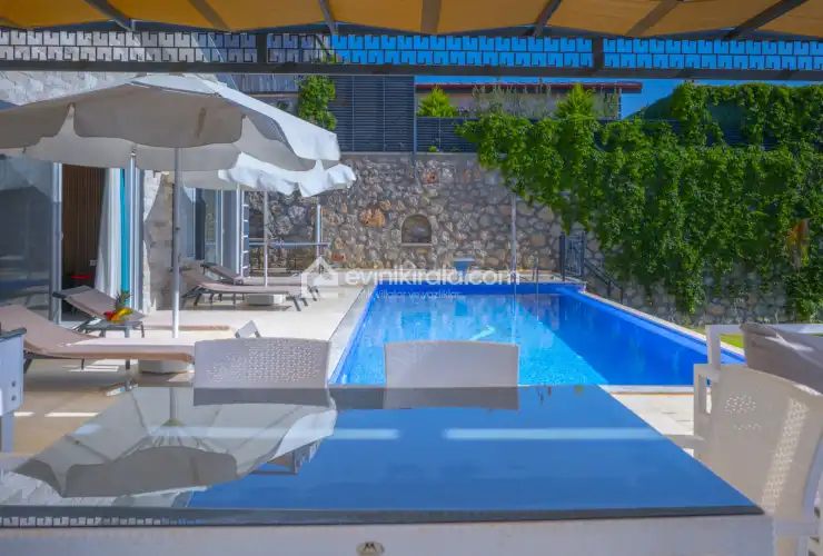 evini-kirala-villa-onyx-s-muhafazakarr-villa-24_636.jpg