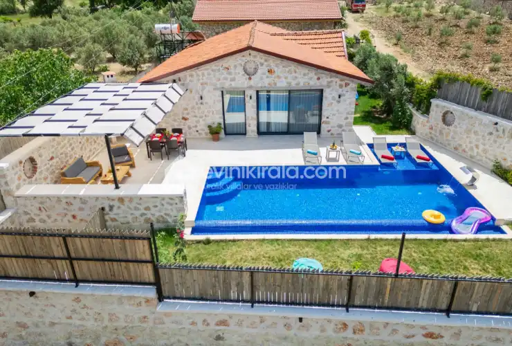evini-kirala-villa-opulent-saribelen-30_1706x1280_653.jpg